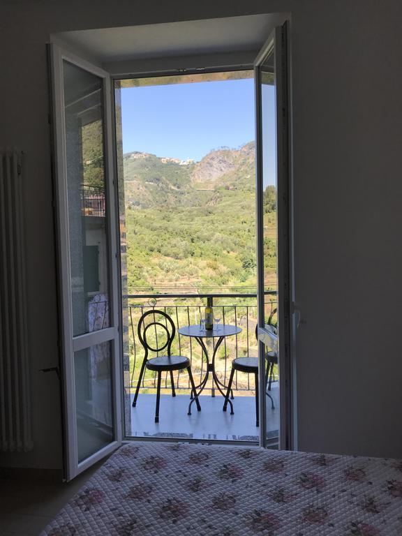 Sandra Villa Rooms Corniglia Zewnętrze zdjęcie